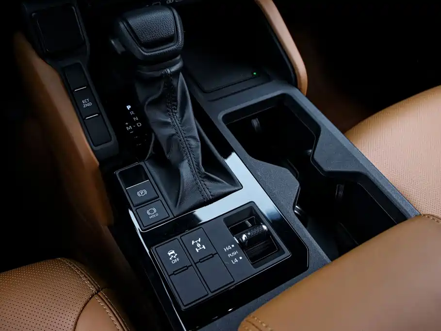Toyota Prado — миниатюра 10