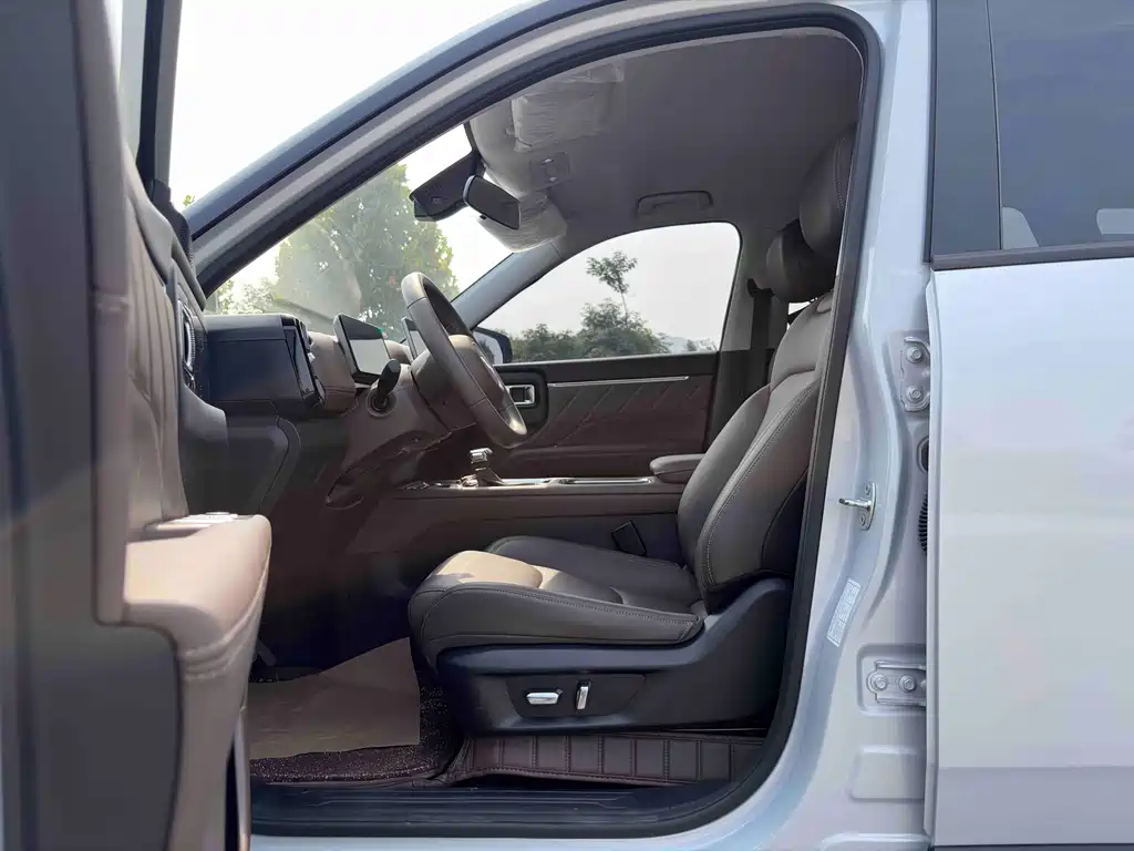 Wuling Xingguang 560 — миниатюра 6