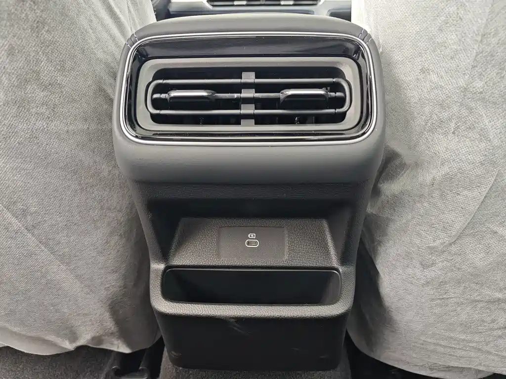 Geely Xingrui — миниатюра 17
