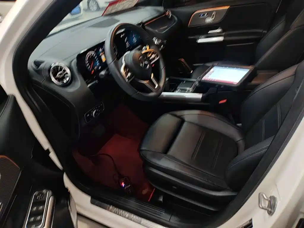 Mercedes-Benz GLA — миниатюра 15