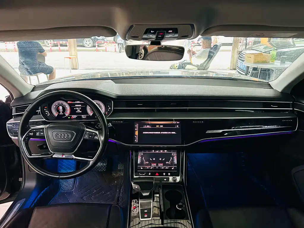 Audi A8 — миниатюра 9