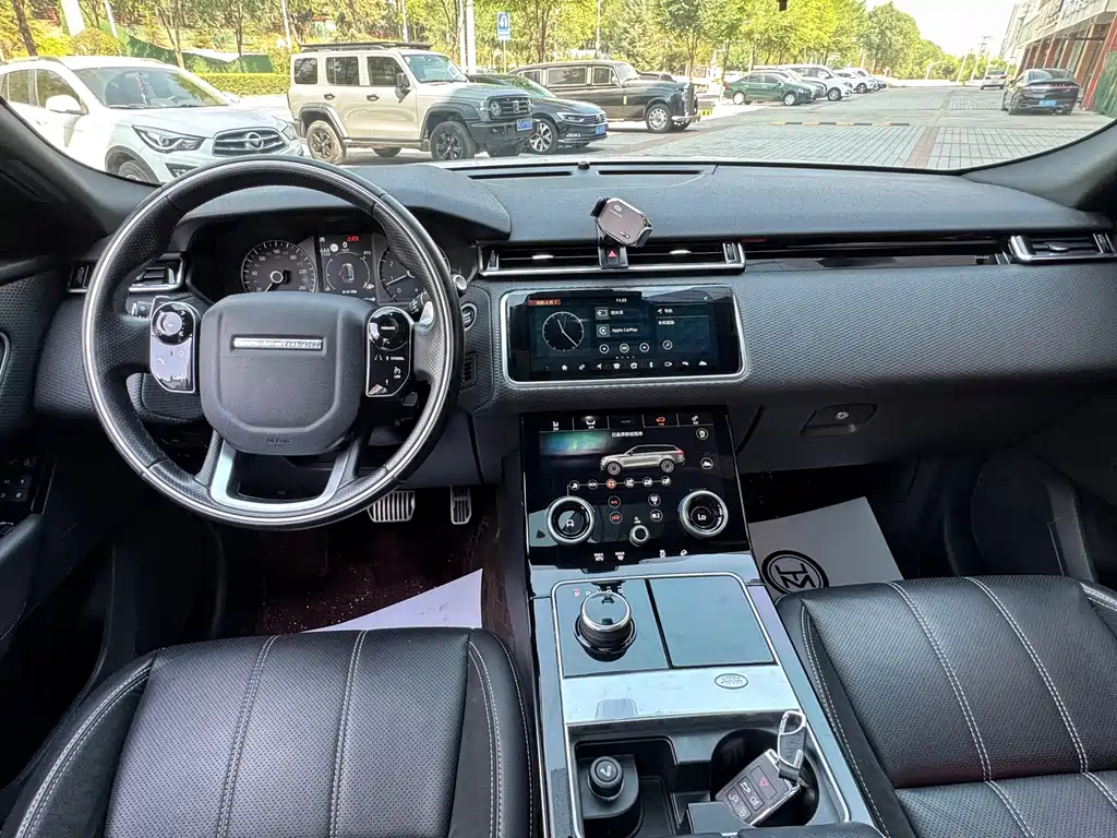 Land Rover Velar — миниатюра 14