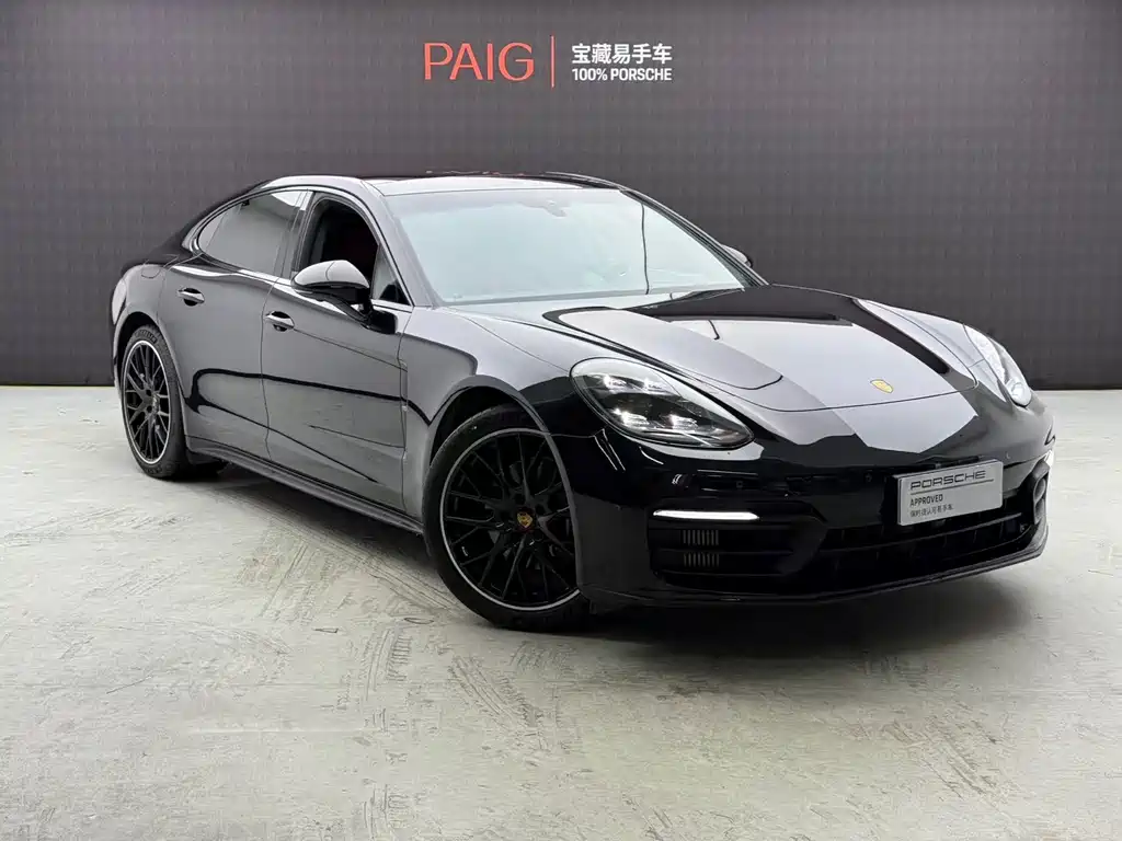 Porsche Panamera 2023
