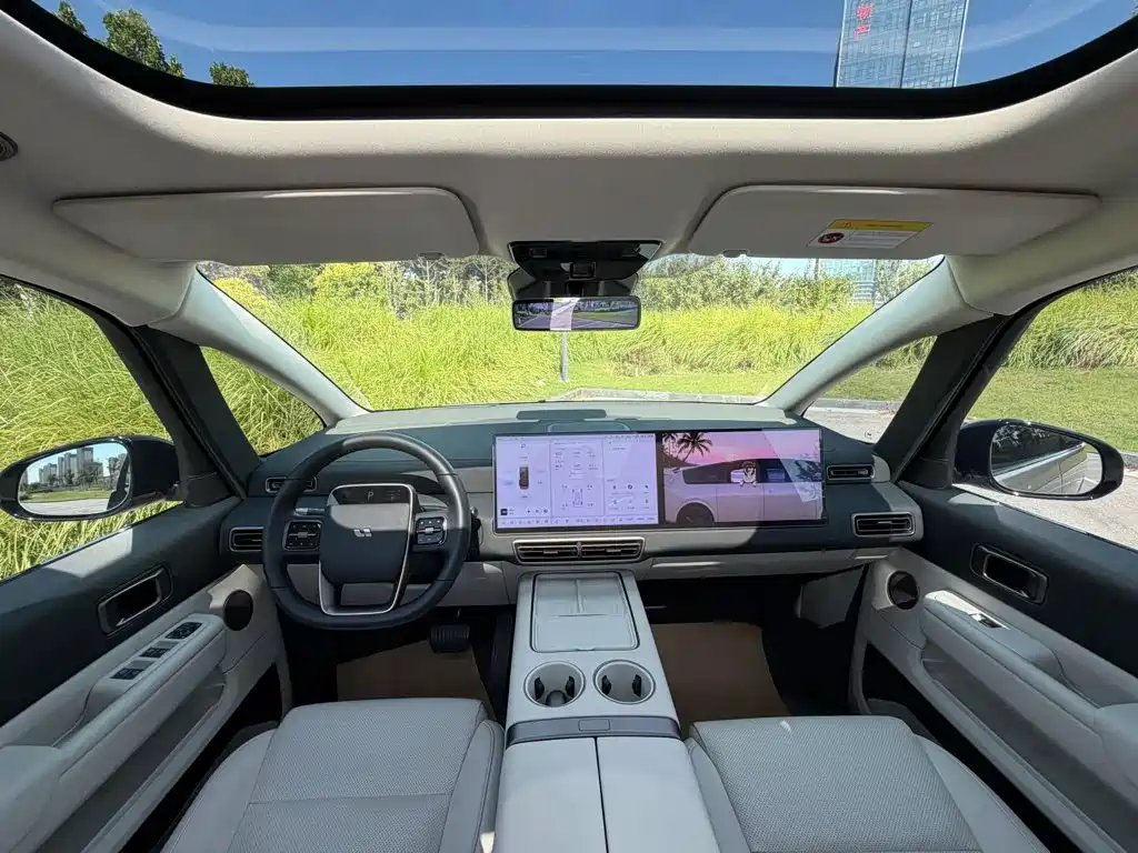 Li Auto Li MEGA — миниатюра 3