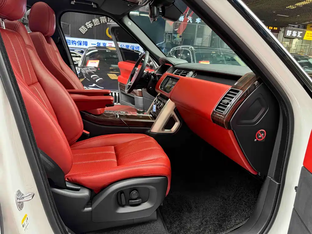 Land Rover Range Rover — миниатюра 22