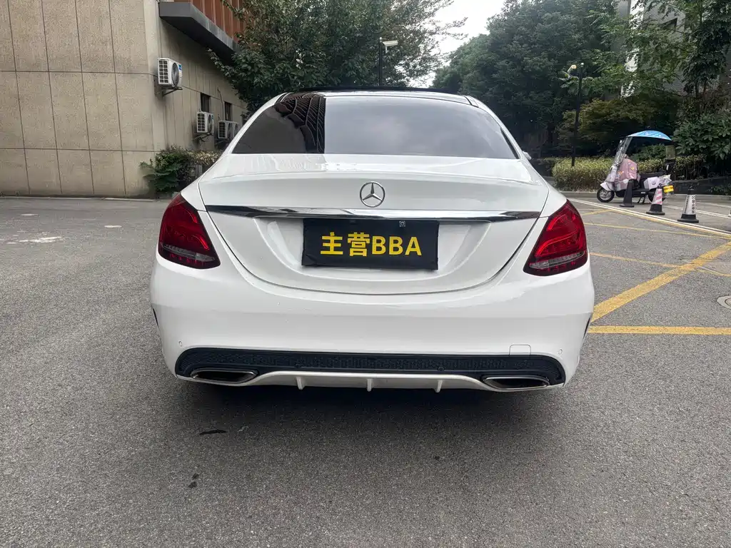 Mercedes-Benz C-Class — миниатюра 18