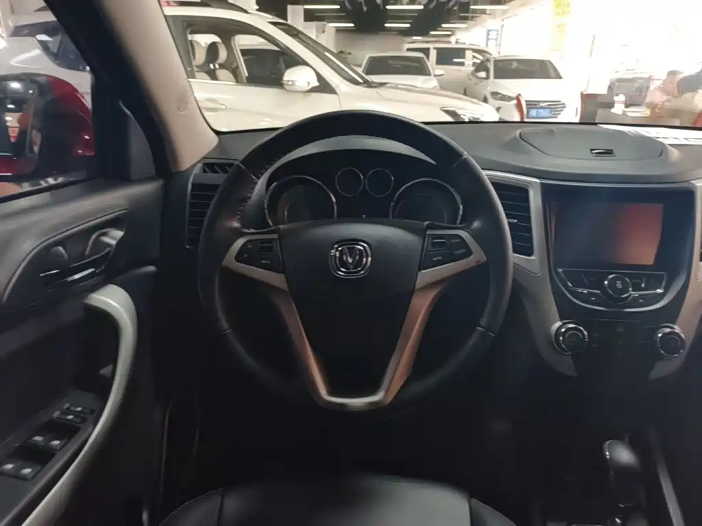 Changan CS35 — миниатюра 11