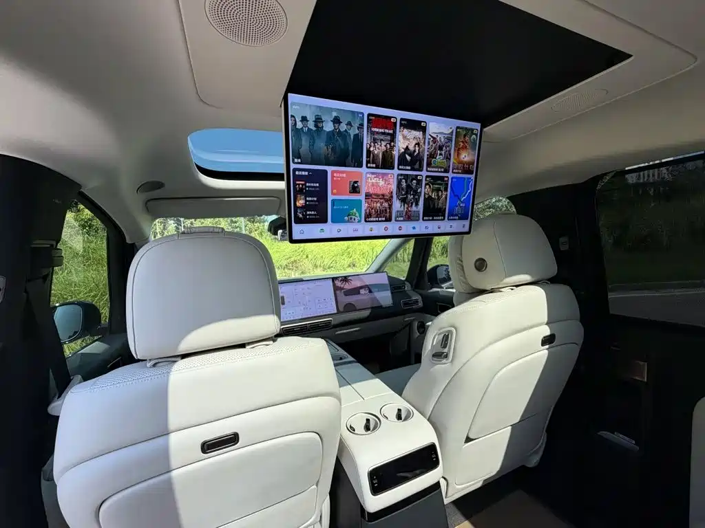 Li Auto Li MEGA — миниатюра 13