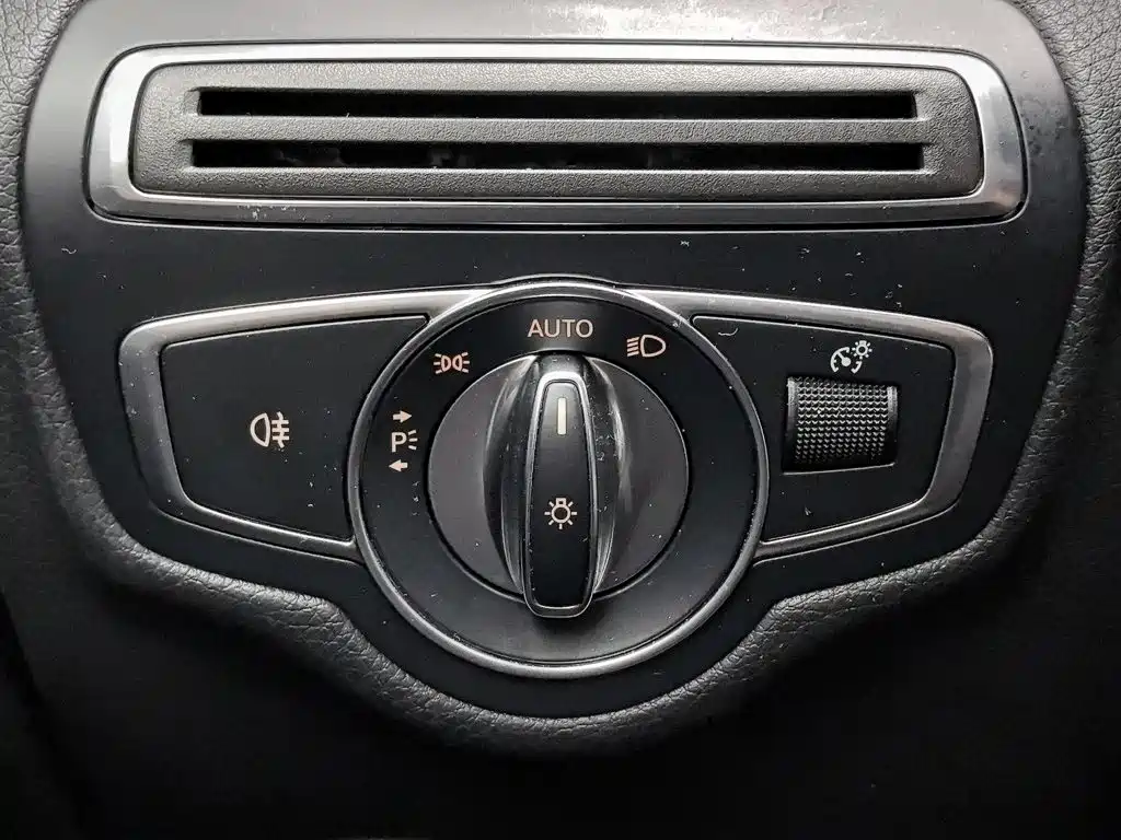 Mercedes-Benz GLC — миниатюра 21