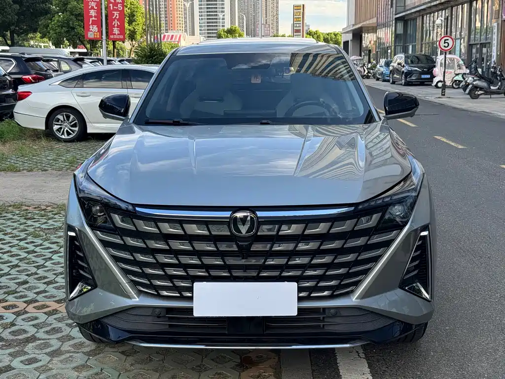 Changan UNI-Z — миниатюра 2