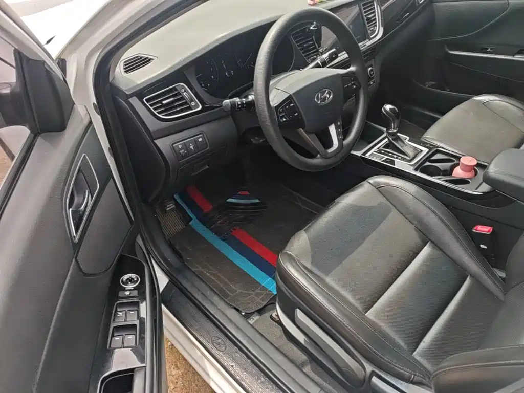 Hyundai Mistra — миниатюра 16