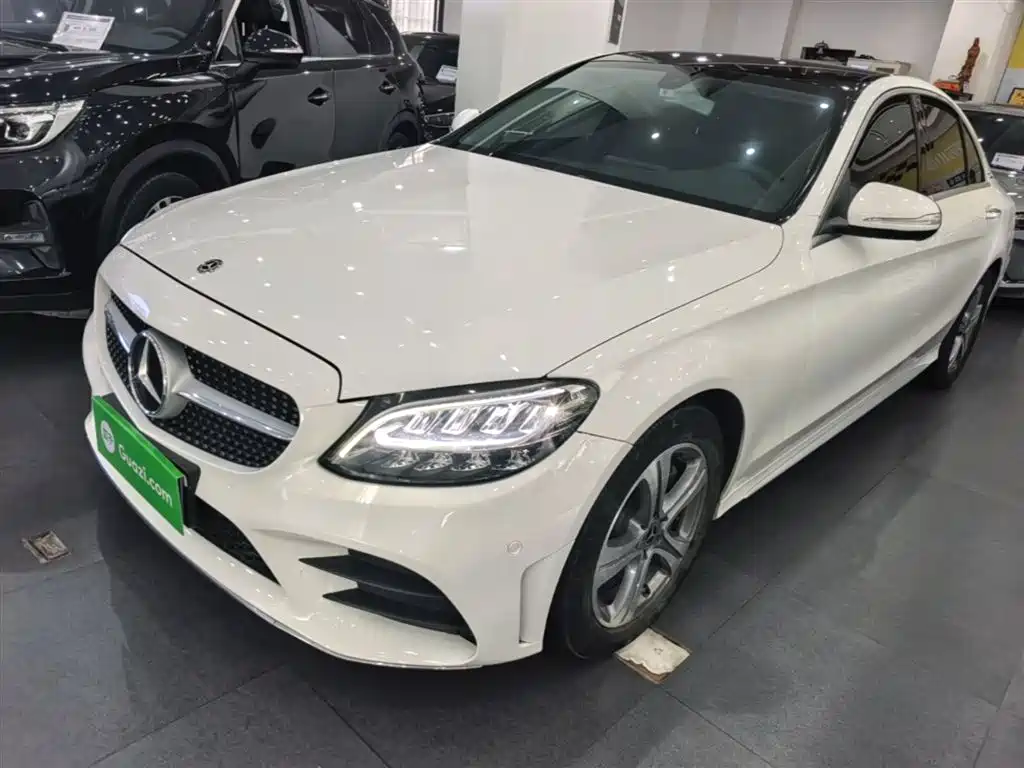 Mercedes-Benz C-Class 2020