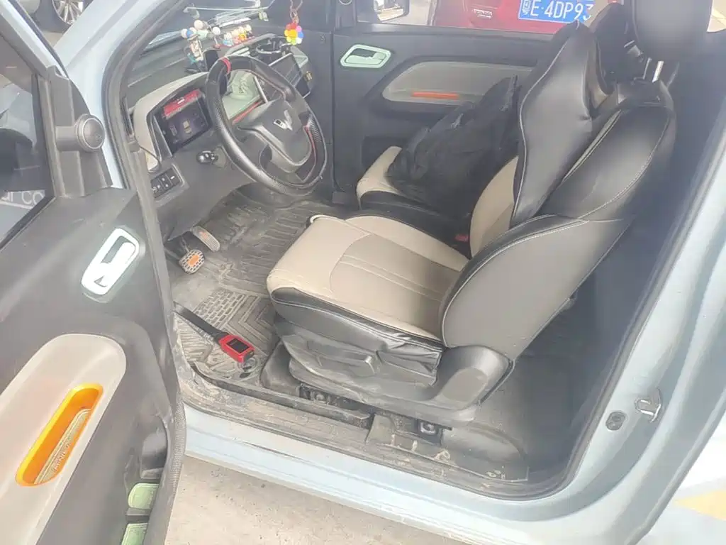 Wuling MINIEV — миниатюра 16