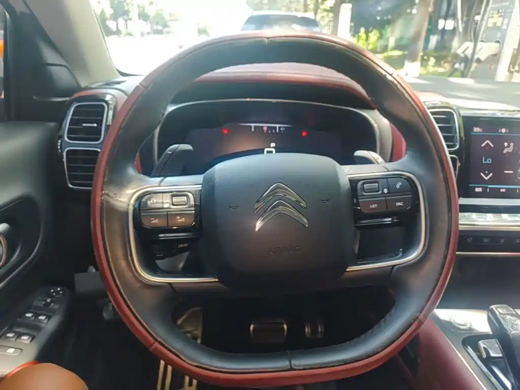 Citroen C5 AIRCROSS — миниатюра 11