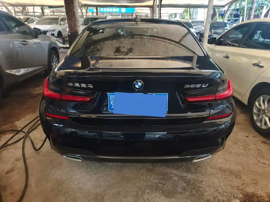BMW 3 Series — миниатюра 14