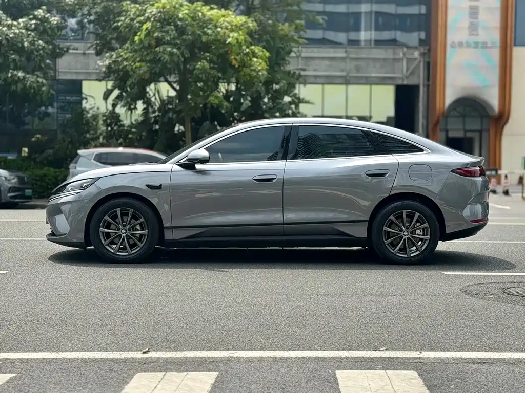 BYD Qin L — миниатюра 5