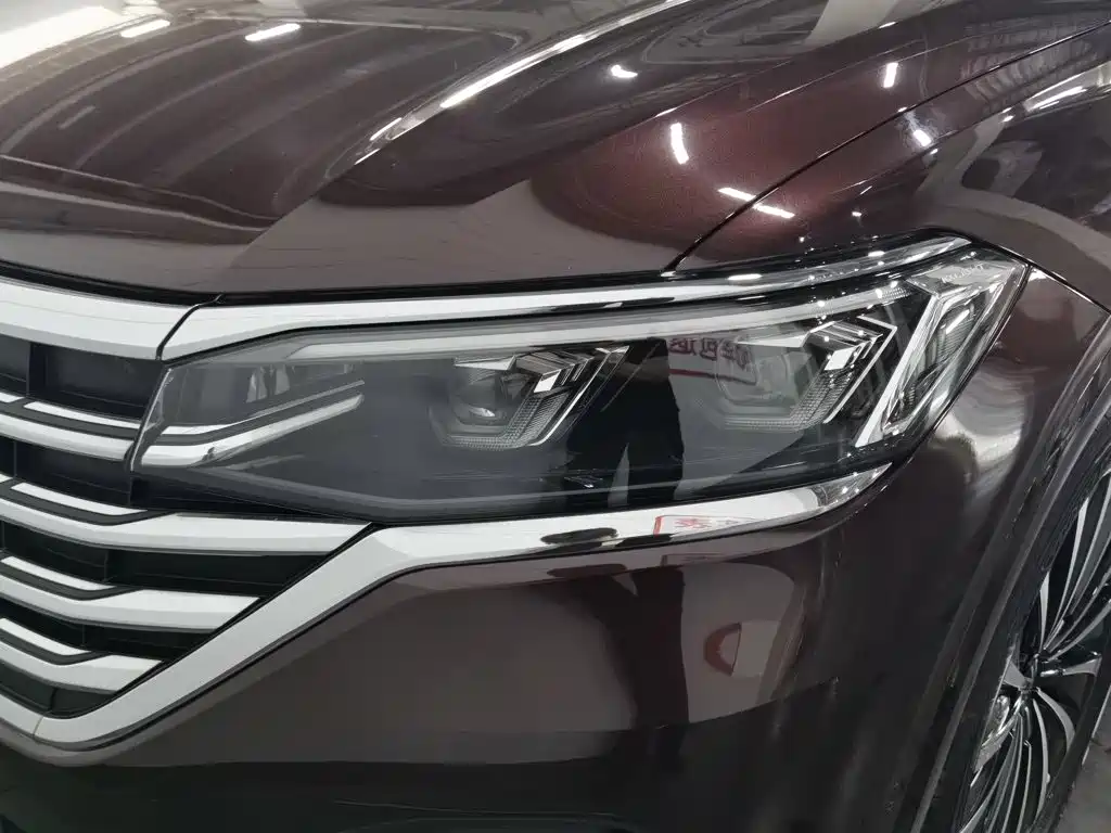 Volkswagen Viloran — миниатюра 7