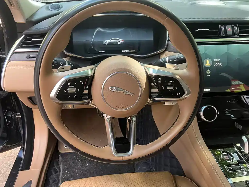 Jaguar XFL — миниатюра 5