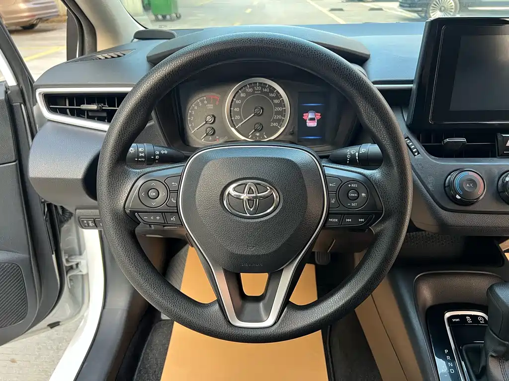 Toyota Corolla — миниатюра 9