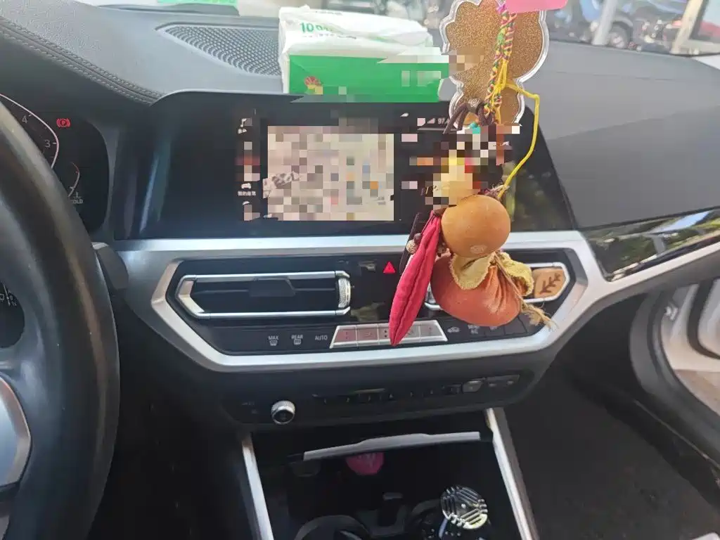 BMW 3 Series — миниатюра 9