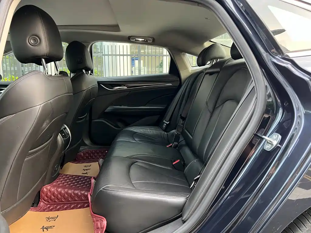Buick LaCrosse — миниатюра 4