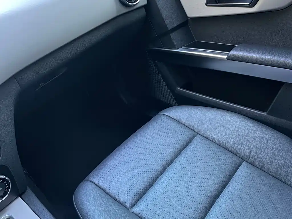 Mercedes-Benz GLK-Class — миниатюра 12
