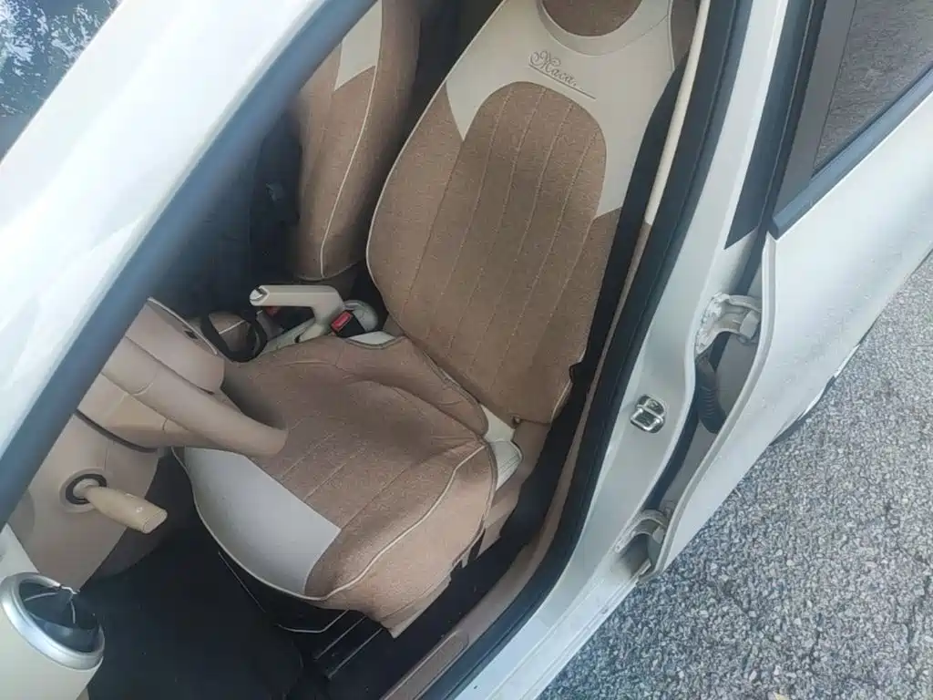 Wuling MINIEV — миниатюра 15