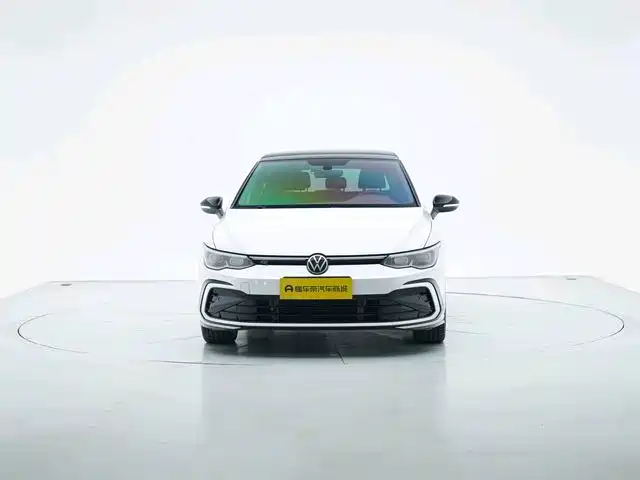 Volkswagen Golf — миниатюра 4