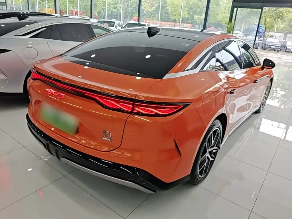 BYD Хань Ли — миниатюра 7