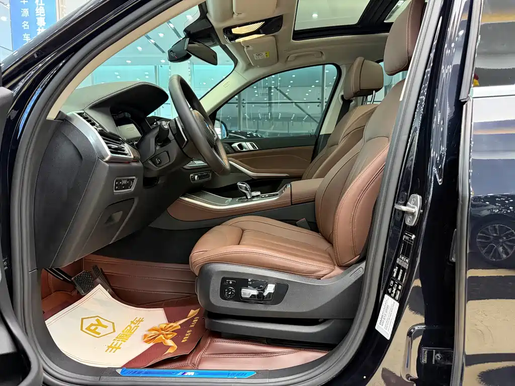 BMW X5 (Import) — миниатюра 4