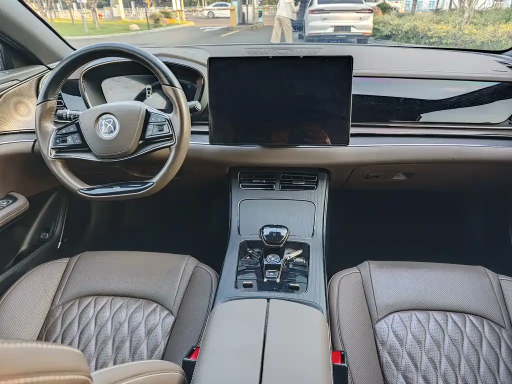 BYD Han — миниатюра 7