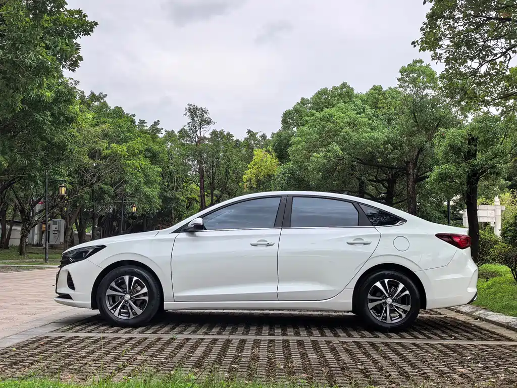 Changan Eado — миниатюра 7