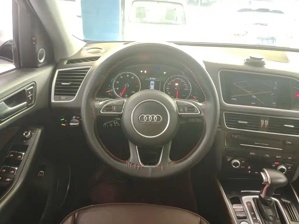 Audi Q5 — миниатюра 11