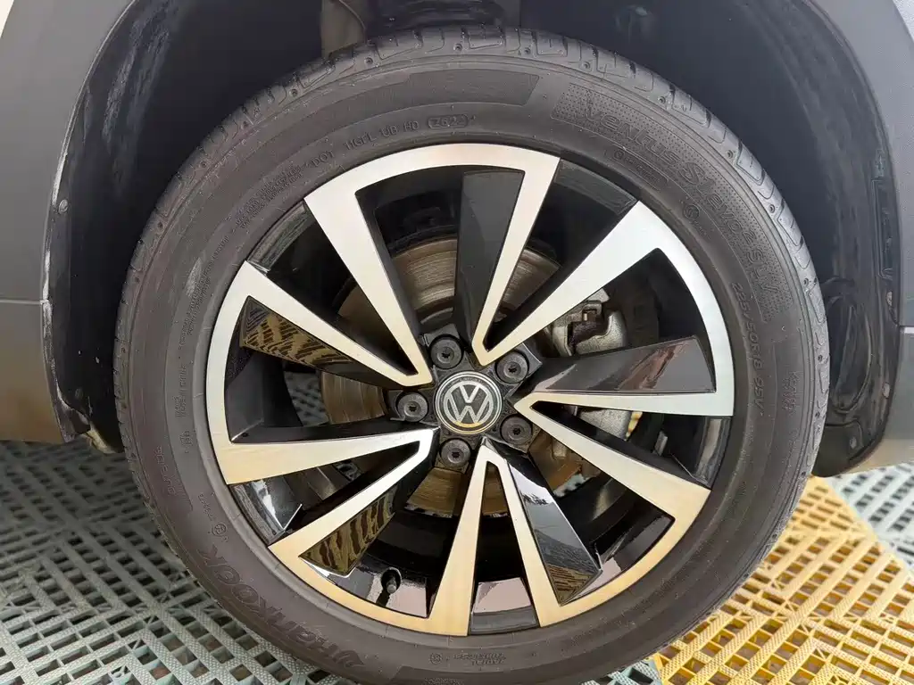 Volkswagen Tharu — миниатюра 22
