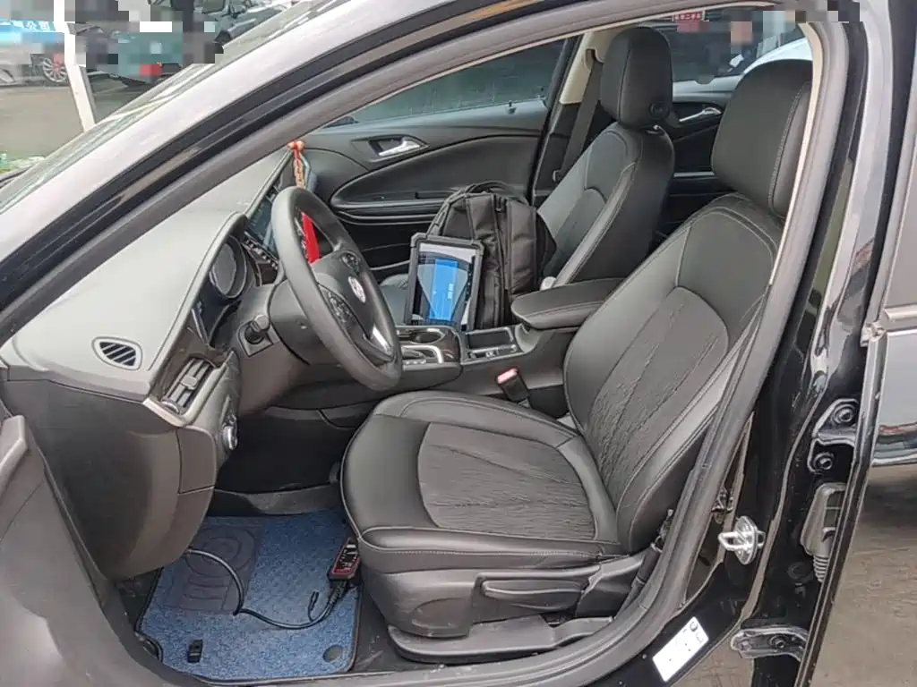 Buick Verano — миниатюра 15