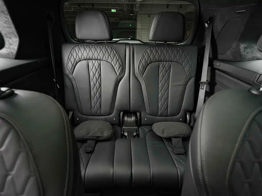 BMW X7 M60i — миниатюра 14