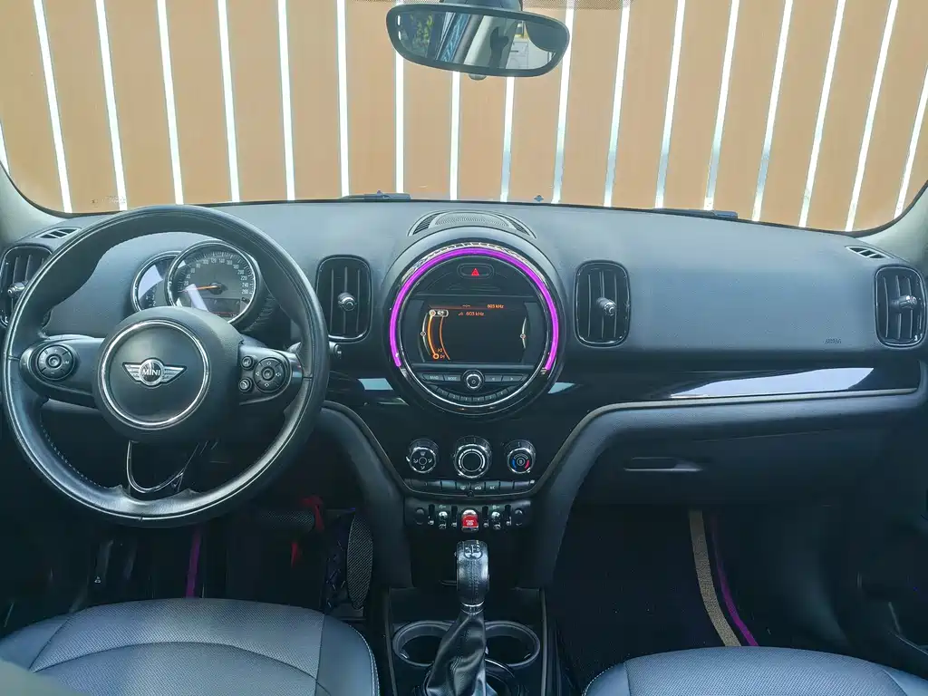 MINI Mini Countryman — миниатюра 8