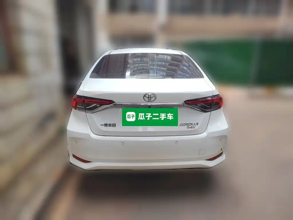 Toyota Corolla — миниатюра 3