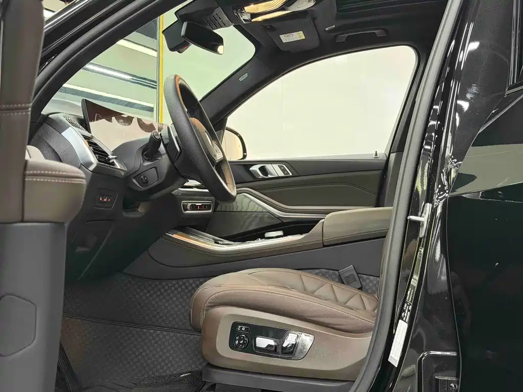 BMW X5 — миниатюра 8