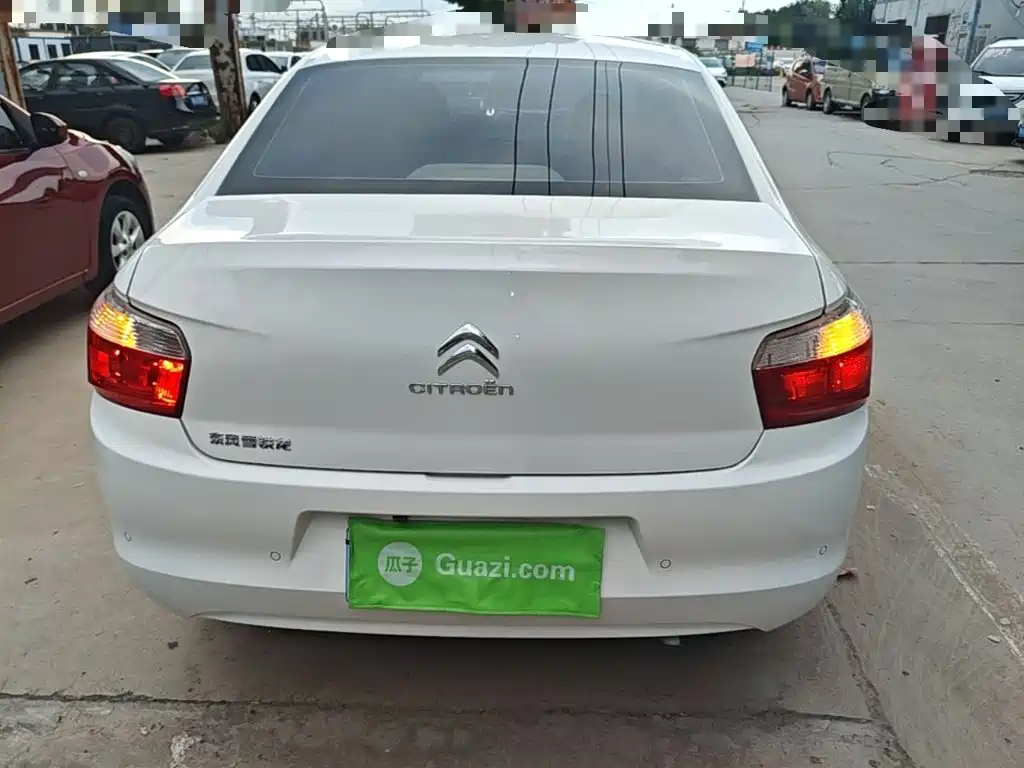 Citroen Elysee — миниатюра 6