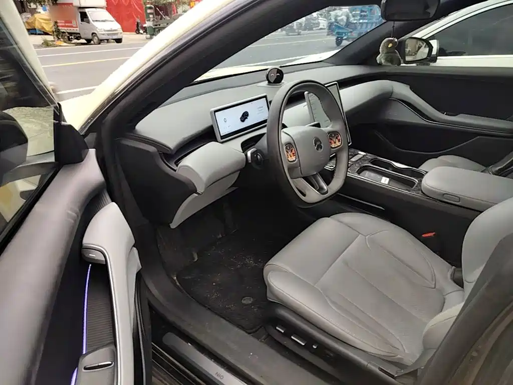 NIO ET5T — миниатюра 16