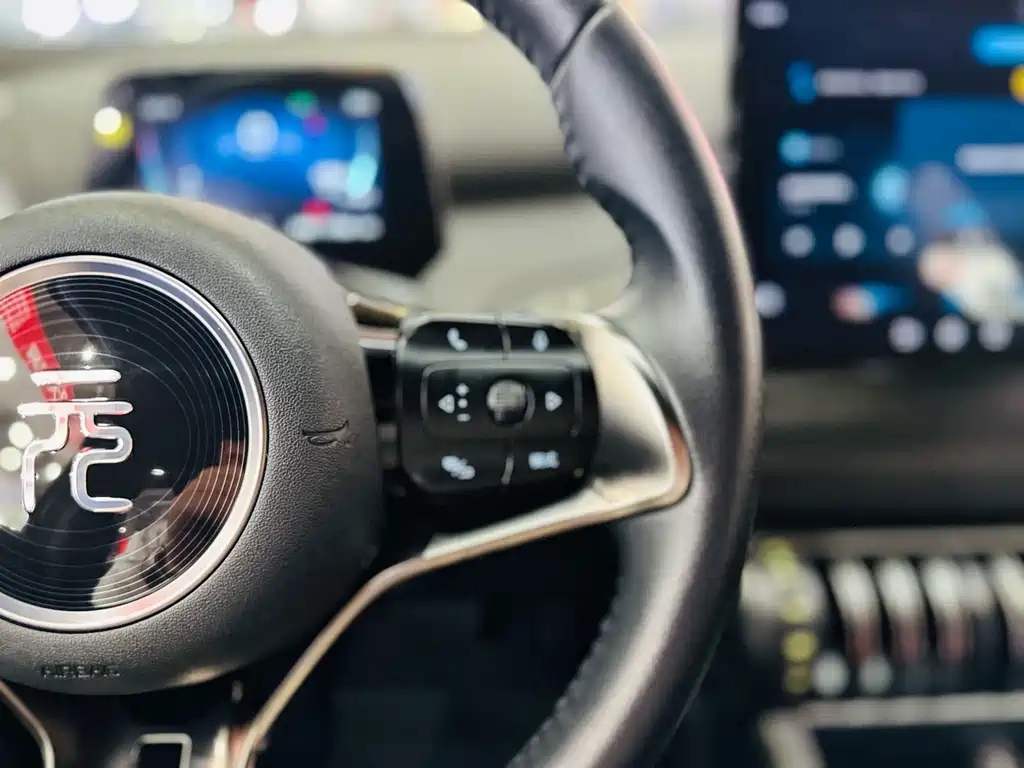 BYD Yuan Plus — миниатюра 21