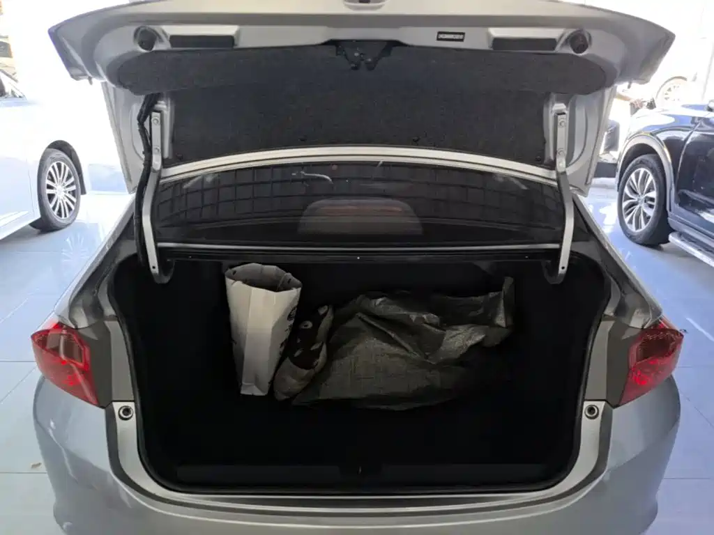Honda City — миниатюра 19