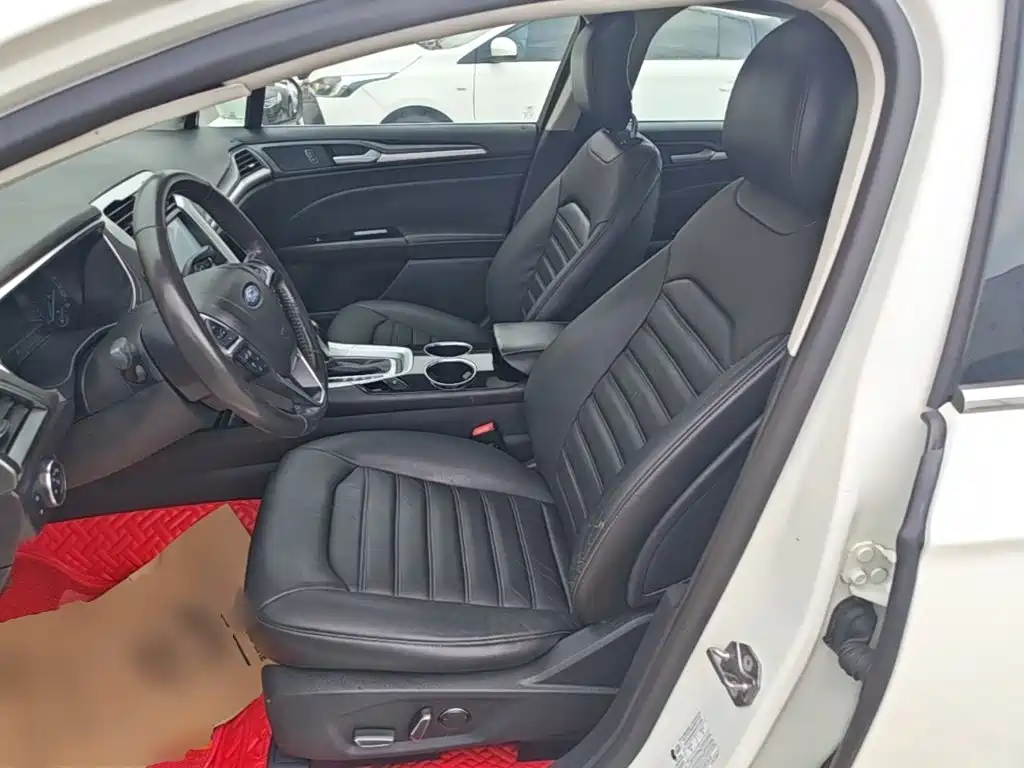 Ford Mondeo — миниатюра 15