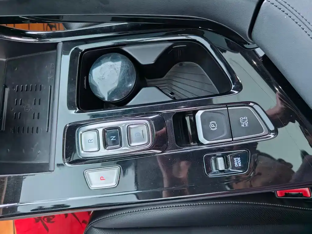 Hyundai Custo — миниатюра 16