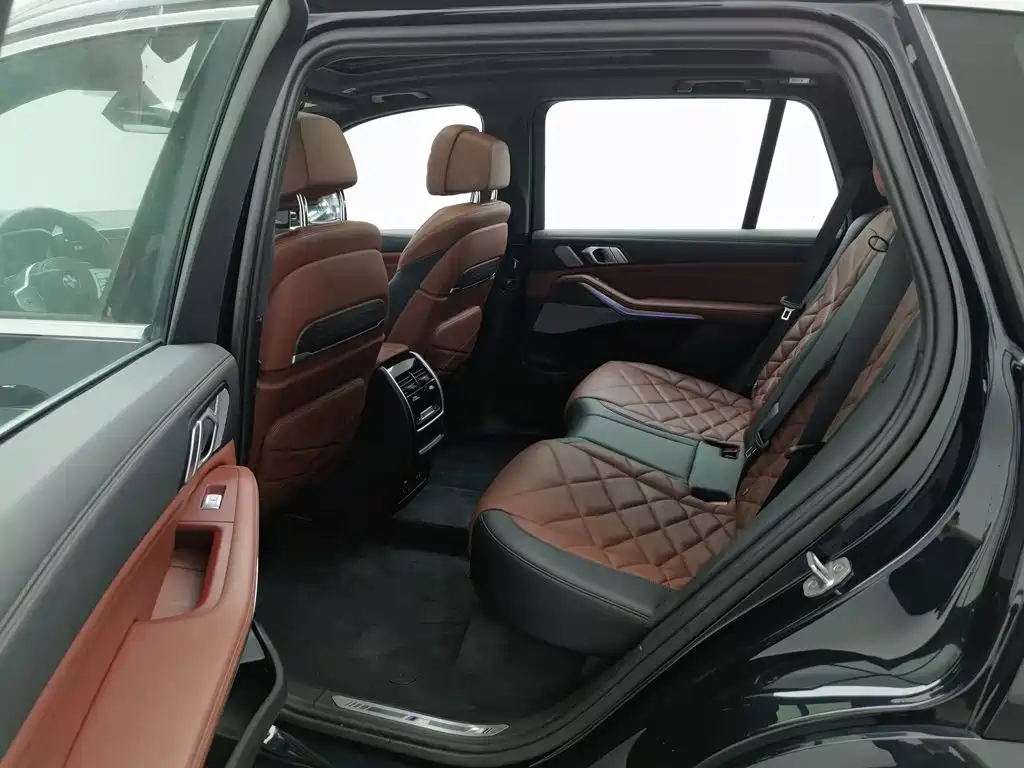 BMW X5 — миниатюра 15