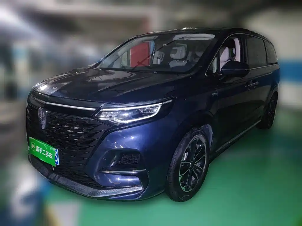 Roewe iMAX8