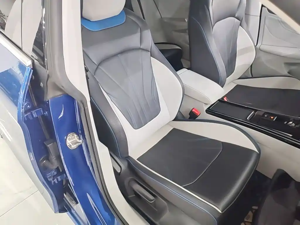 Volkswagen Lamando — миниатюра 25
