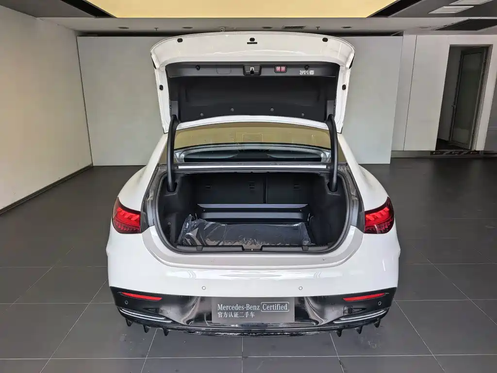Mercedes-Benz EQE — миниатюра 3