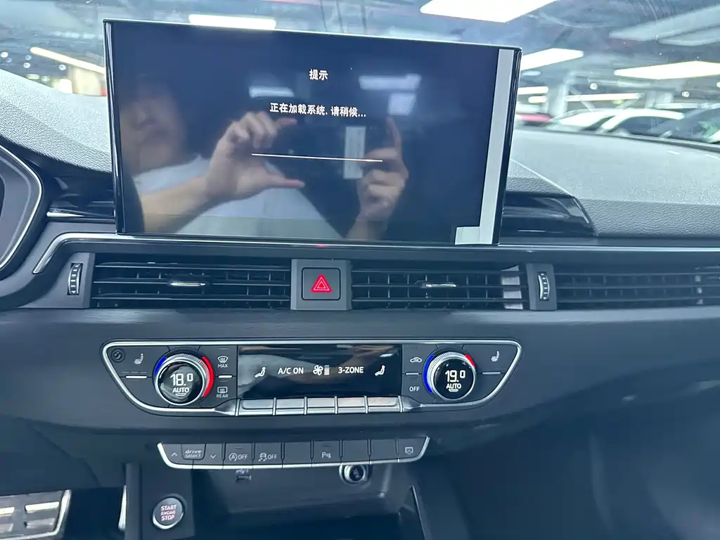Audi A4L — миниатюра 7